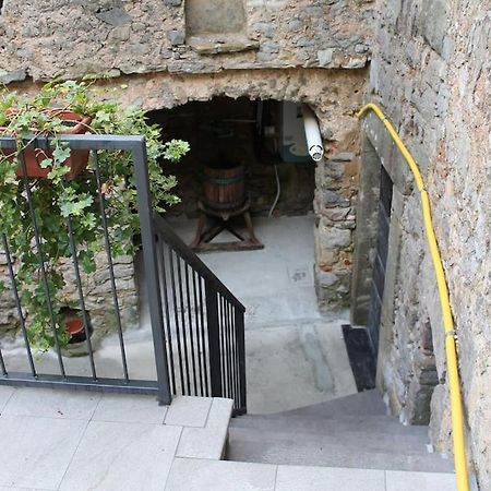 Casa Nel Borgo Antico Quaratica Exterior foto